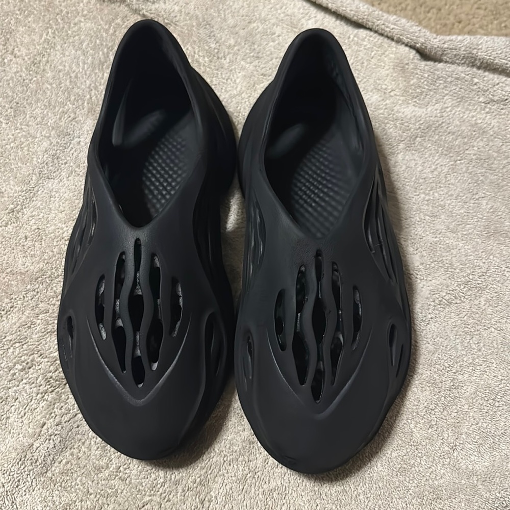 Yeezy Foam Runners